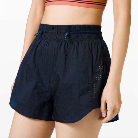 Lululemon x Roksanda Break New Ground Short - Picture 4 of 8